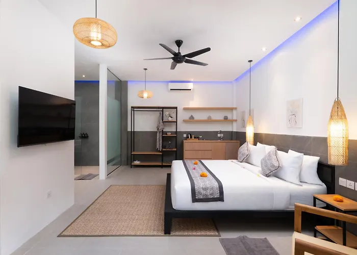 Lula Boutique By The Adult Only 3*
