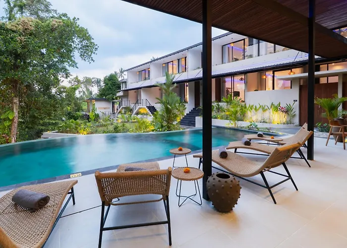 Lula Boutique By The Adult Only 3*